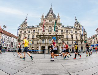 Mit Startnummer: Nützliche Tipps und Tricks rund um Stadt-, Land- und Trailläufe